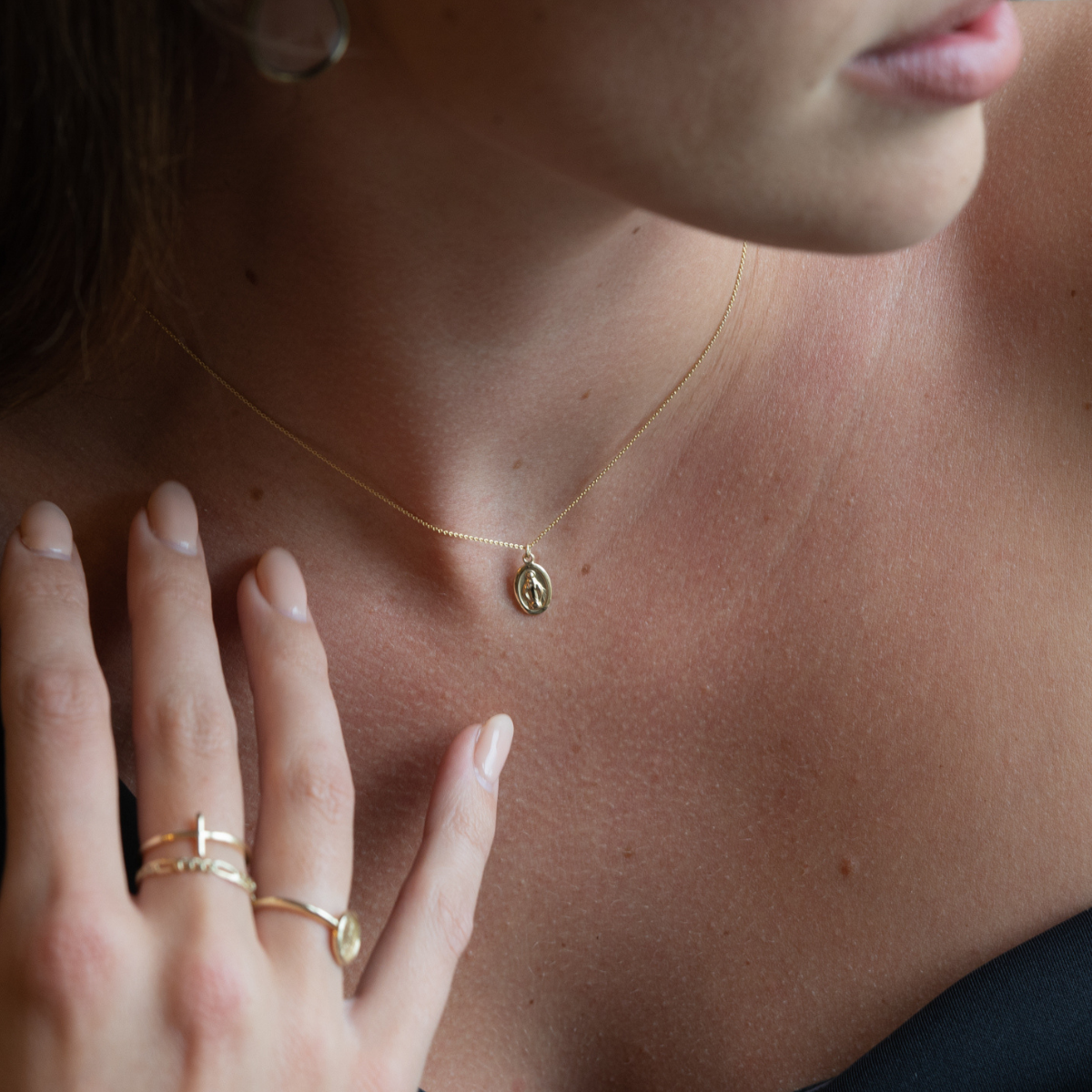 Miraculous_Medallion_Necklace_14K_Solid_Gold.png