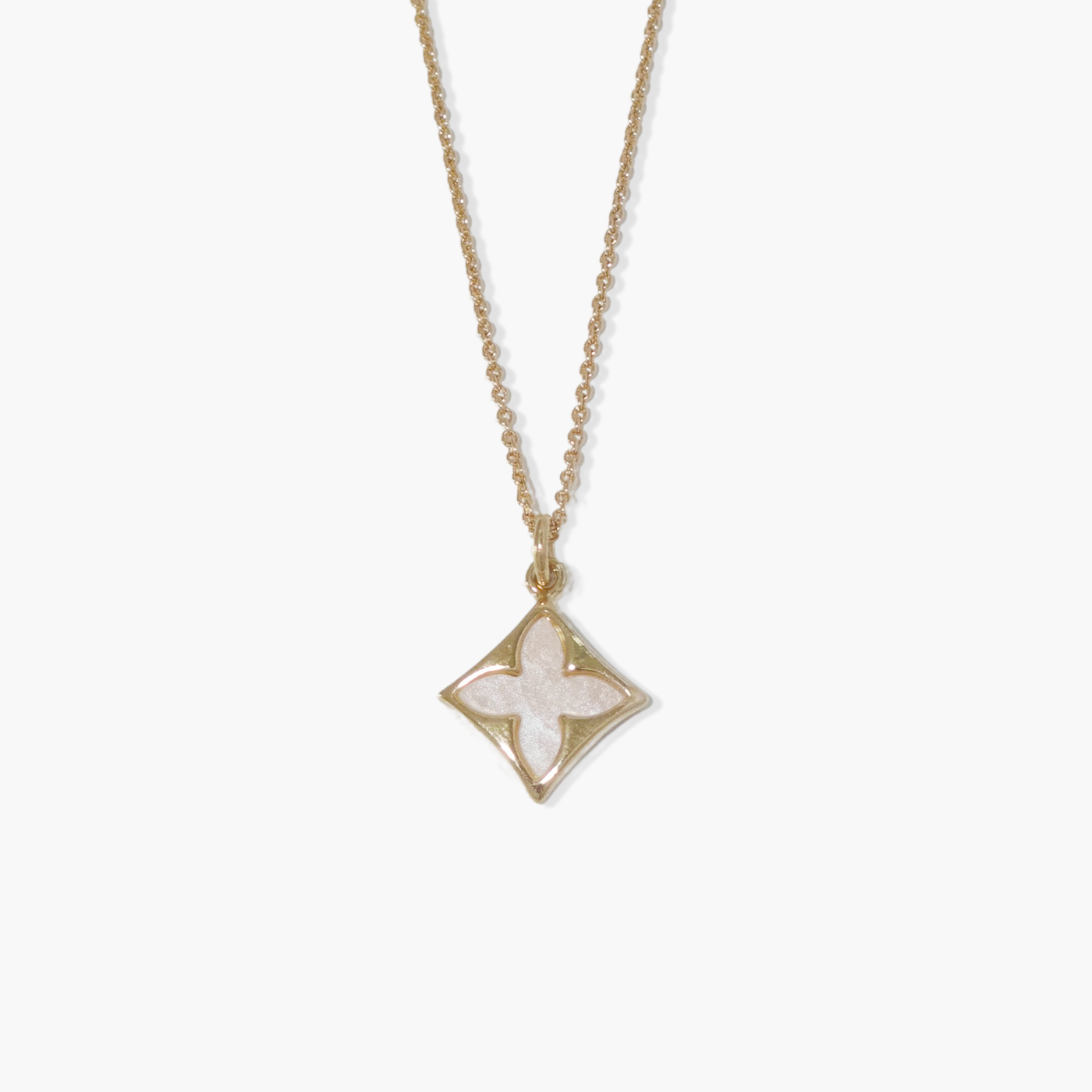 Alabaster Florette Necklace