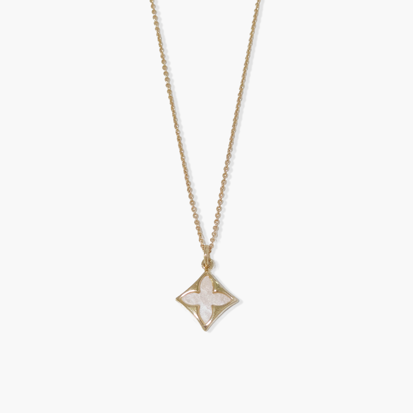 alabasterflorettenecklace.png