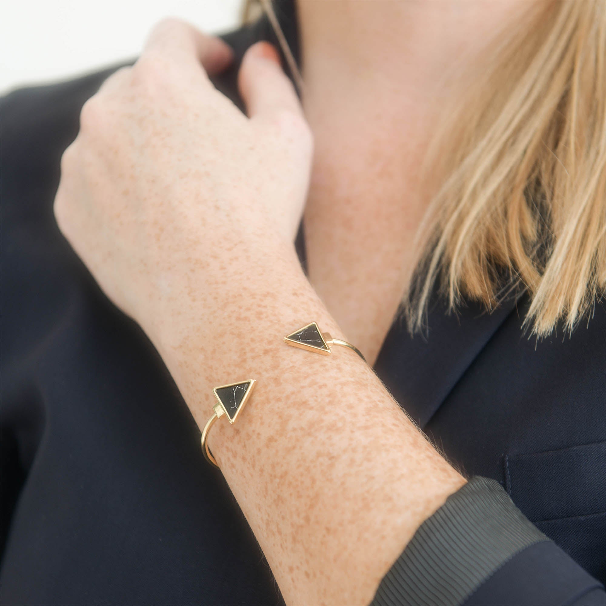 blackmarblearrowbracelet.jpg