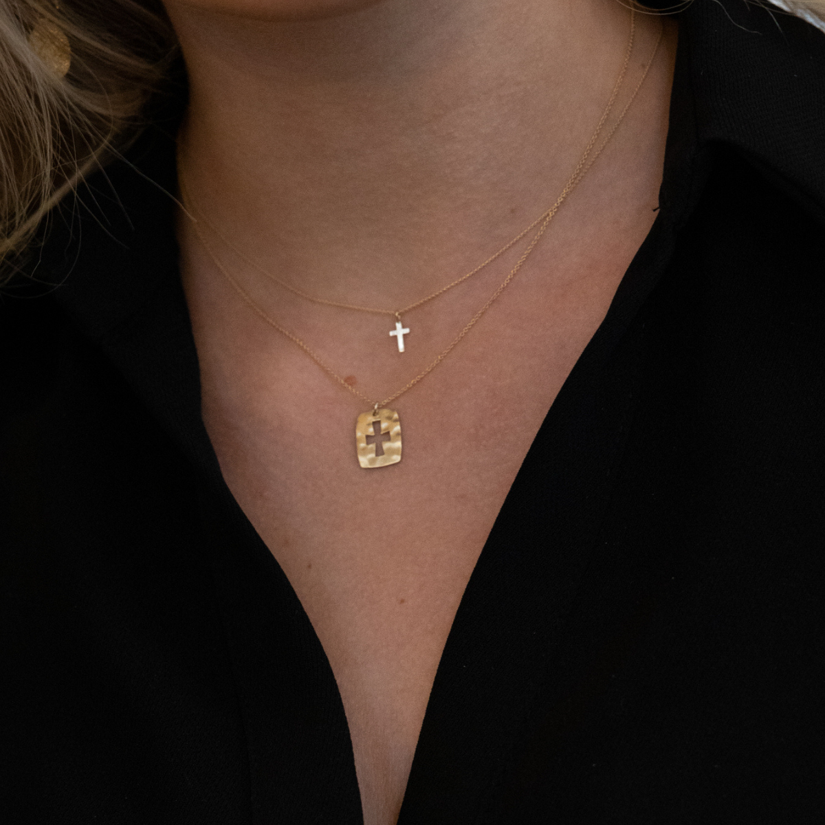 Kruisketting | Kruis kettingen in het goud & zilver | DRKS Kruisketting | Kruis kettingen in het goud & zilver | DRKS