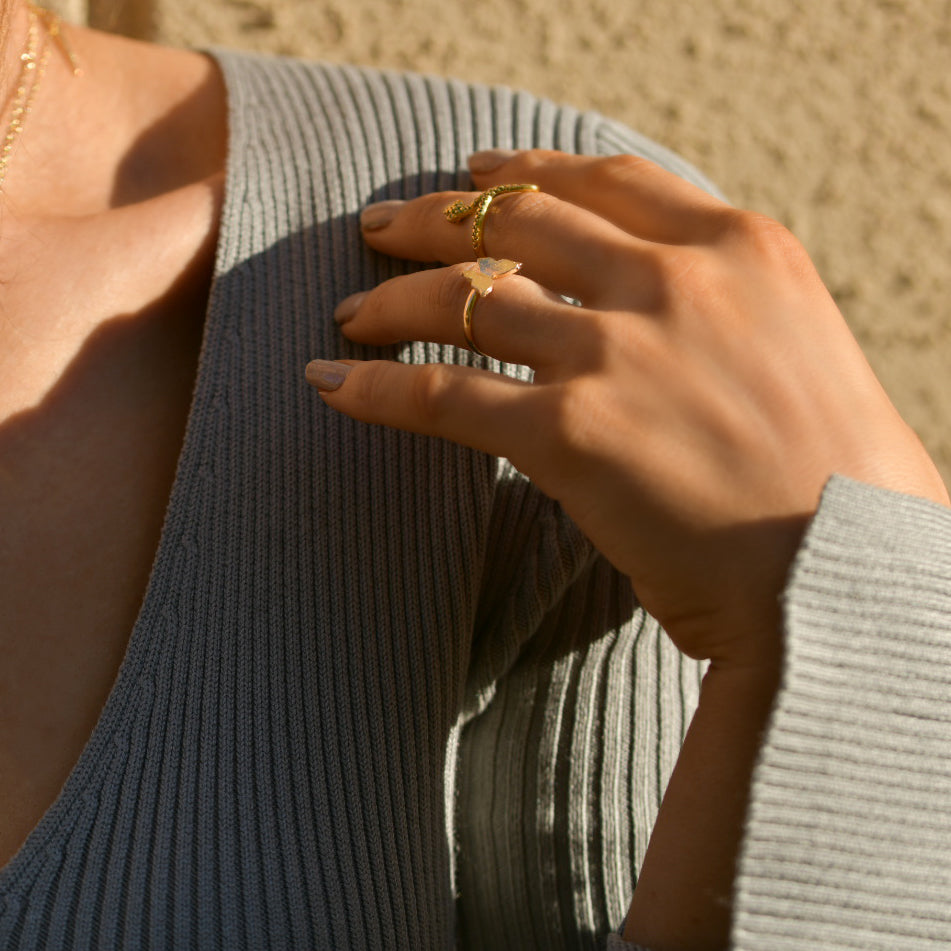 Dainty Butterfly Ring