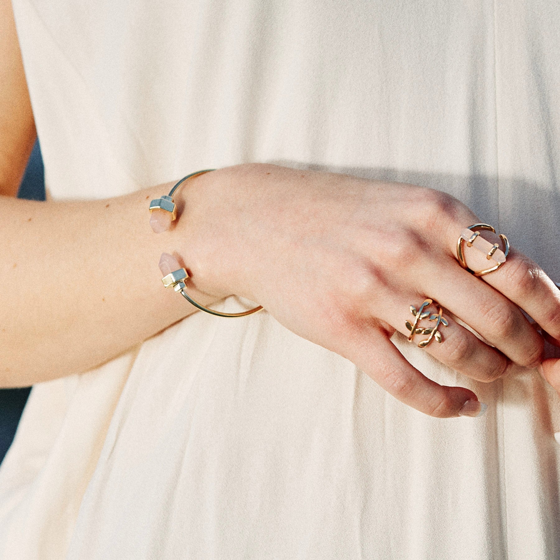 Rose Pillar Bracelet
