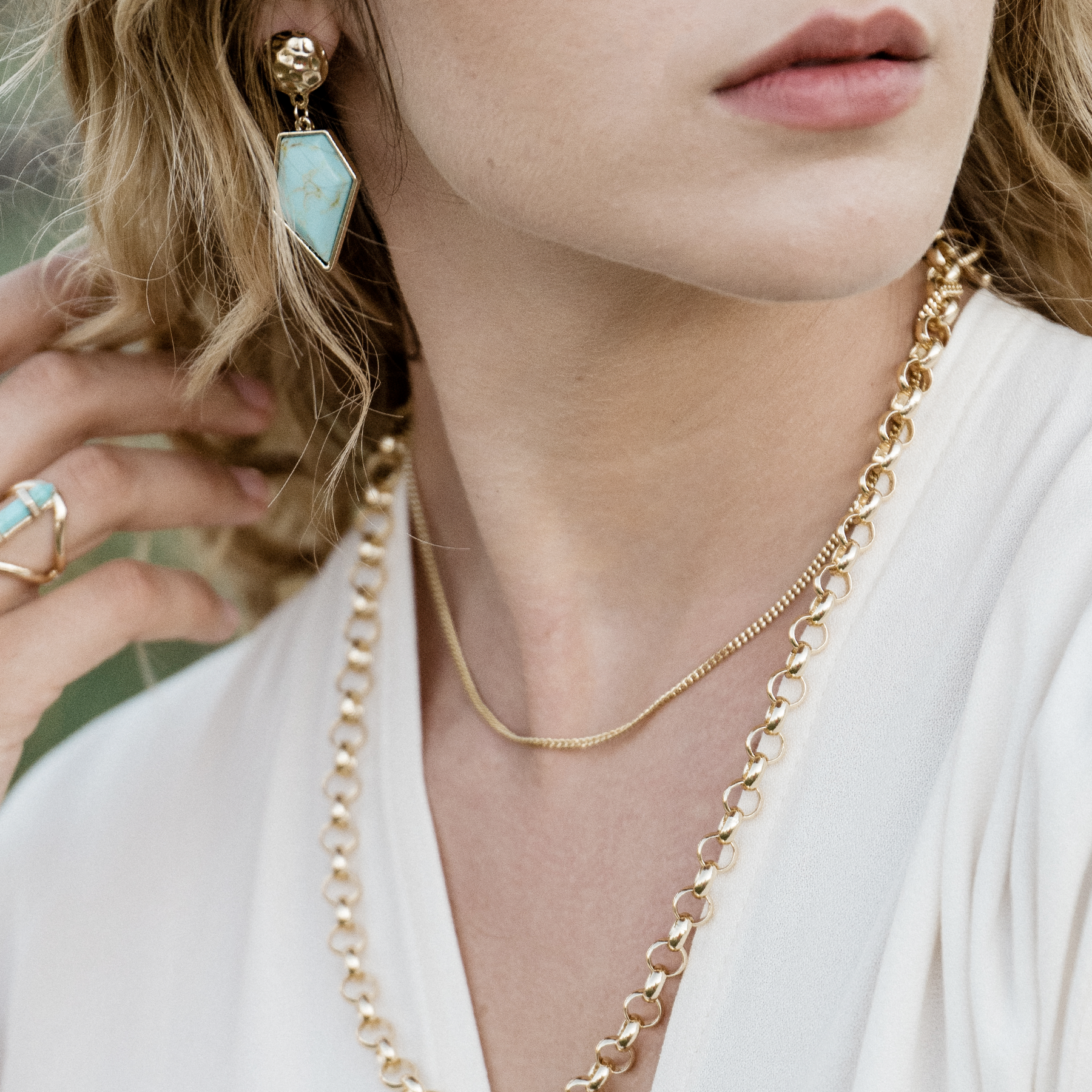 turquoisediamonddropearring-lifestyle.png
